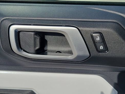 New 2026 Ford Bronco 2-Door AWD/4WD image 11
