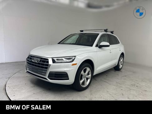 Used 2020 Audi Q5 Premium Plus w/ Premium Plus Package AWD/4WD image 1