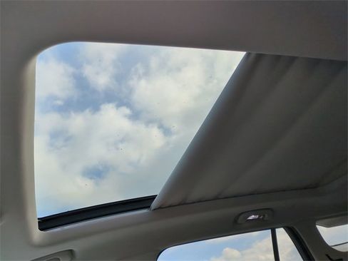 Certified 2020 GMC Terrain SLT w/ Preferred Package image 23