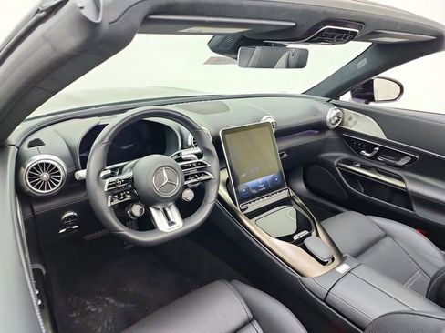 Used 2022 Mercedes-Benz SL 63 AMG 4MATIC image 20