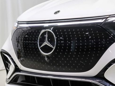 Certified 2024 Mercedes-Benz EQS 450+ SUV image 8
