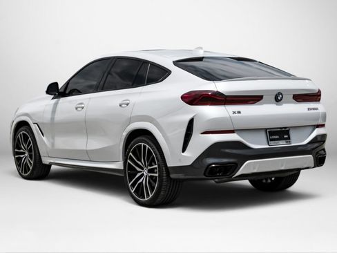 Used 2021 BMW X6 M50i w/ Executive Package AWD/4WD image 8