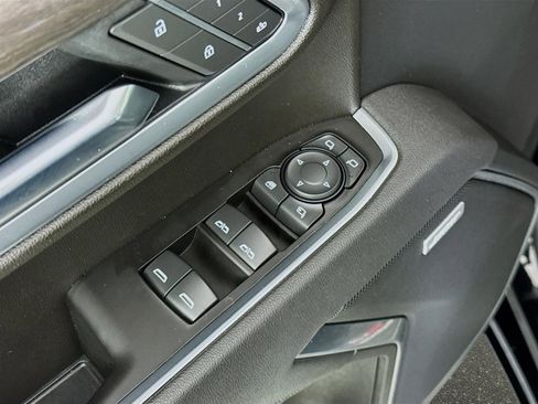 Certified 2025 Chevrolet Silverado 1500 LTZ w/ LTZ Premium Package image 20