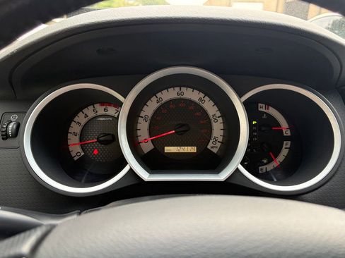 Used 2015 Toyota Tacoma 4x4 Double Cab w/ SR5 Package image 38