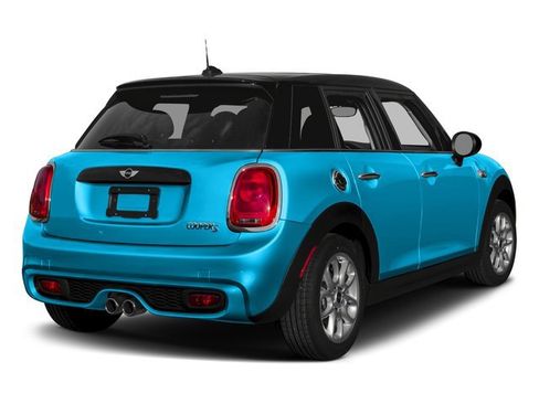 Used 2018 MINI Cooper S FWD image 2