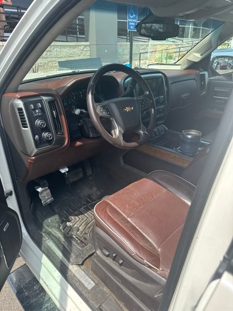 Used 2014 Chevrolet Silverado 1500 High Country w/ High Country Premium Package AWD/4WD image 6