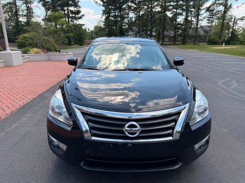 Used 2013 Nissan Altima 3.5 SL w/ Technology Pkg image 3