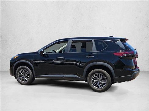 Used 2024 Nissan Rogue S FWD image 6