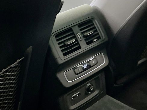 Used 2023 Audi Q5 2.0T Premium Plus w/ Premium Plus Package image 26