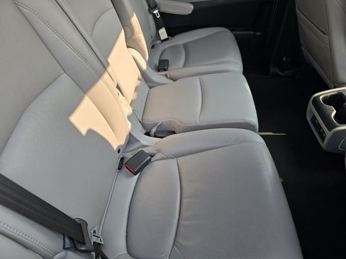 Used 2019 Honda Odyssey EX-L image 10