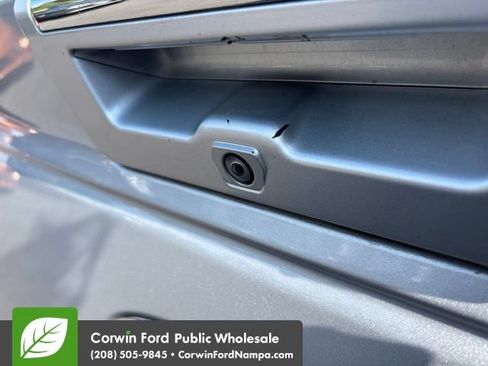Used 2017 Ford F150 Lariat AWD/4WD image 11