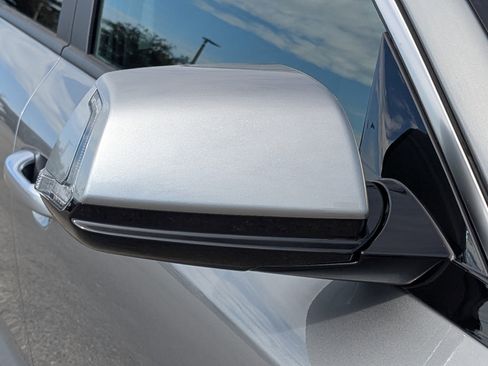 New 2025 Kia Niro SX image 14