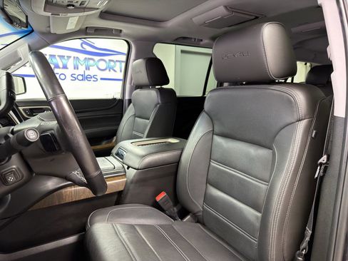 Used 2018 GMC Yukon XL Denali w/ Open Road Package AWD/4WD image 11