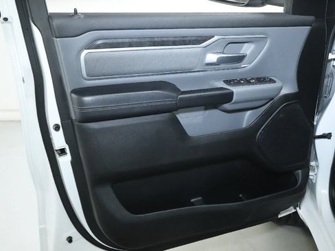 Used 2022 RAM 1500 Big Horn AWD/4WD image 15