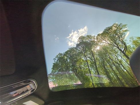 Used 2024 Dodge Charger R/T Scat Pack w/ Plus Group image 34