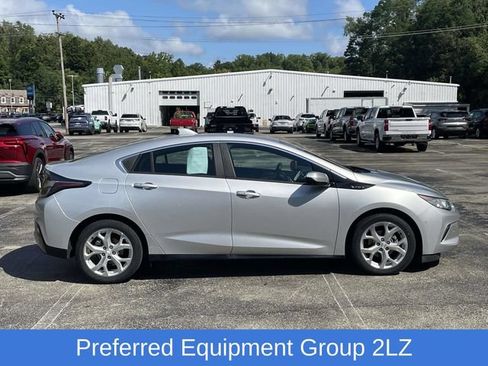 Used 2017 Chevrolet Volt Premier w/ Driver Confidence II Package FWD image 2
