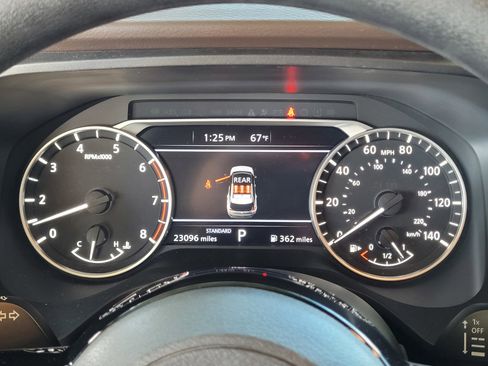 Certified 2023 Nissan Rogue SV image 10