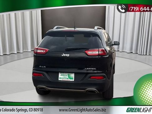 Used 2016 Jeep Cherokee Limited AWD/4WD image 4