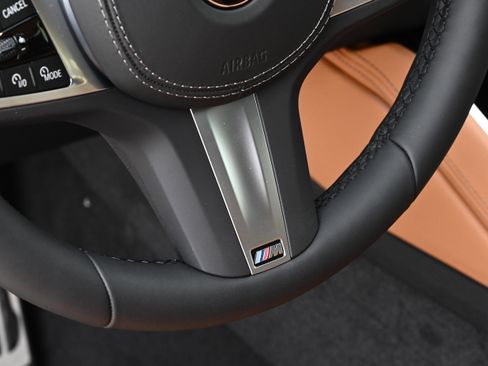 New 2026 BMW X6 xDrive40i w/ Climate Comfort Package image 22