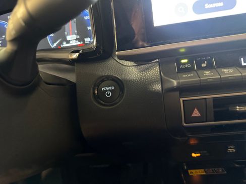 Certified 2026 Toyota Camry XLE FWD image 28