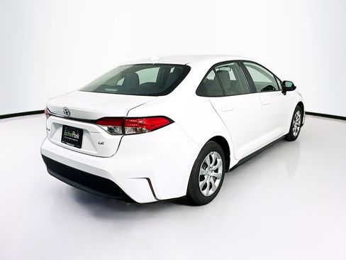 Used 2024 Toyota Corolla LE image 9