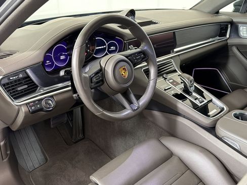 Certified 2022 Porsche Panamera 4 Platinum Edition AWD/4WD image 4