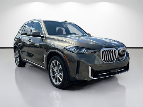 New 2026 BMW X5 sDrive40i RWD image 1