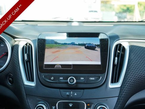 Used 2023 Chevrolet Malibu LS w/ Driver Confidence Package FWD image 11