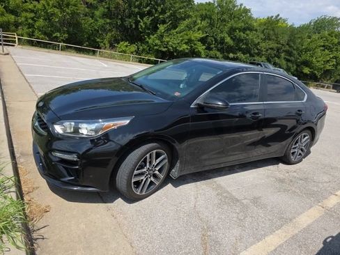 Used 2021 Kia Forte EX FWD image 2