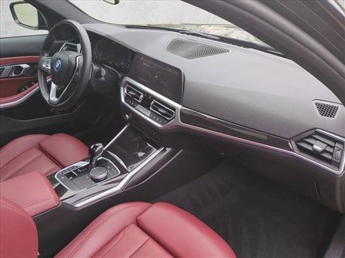 Used 2022 BMW 330e xDrive w/ Premium Package AWD/4WD image 27