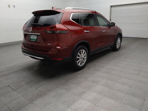 Used 2020 Nissan Rogue SV FWD image 9