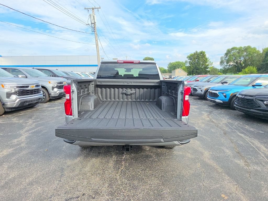 New 2026 Chevrolet Silverado 1500 RST w/ RST Select Package AWD/4WD image 8