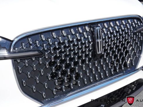 Used 2025 Lincoln Aviator Reserve w/ Illumination Package AWD/4WD image 16