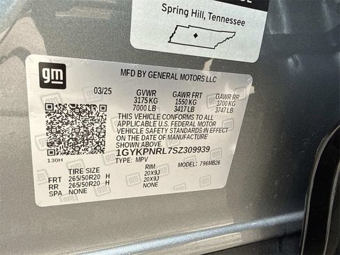 Used 2025 Cadillac Lyriq Luxury w/ LPO, Floor Liner Package image 31