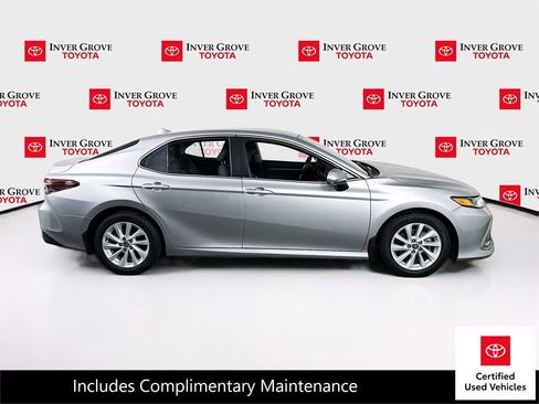 Certified 2022 Toyota Camry LE AWD/4WD image 4