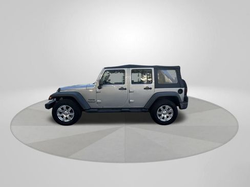 Used 2017 Jeep Wrangler Unlimited Sport image 4