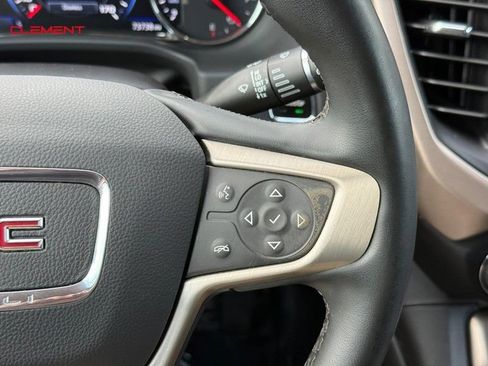Used 2023 GMC Acadia Denali w/ Denali Technology Package AWD/4WD image 26