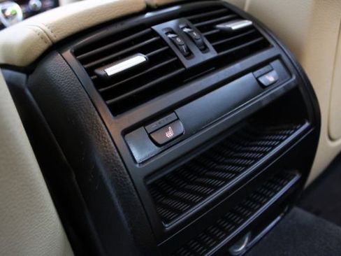 Used 2016 BMW 528i xDrive Sedan image 11