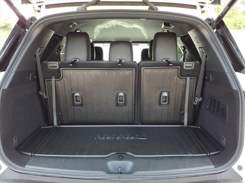 Used 2025 Nissan Pathfinder Rock Creek AWD/4WD image 7