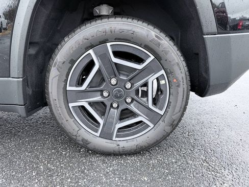 New 2026 Jeep Cherokee Laredo image 33