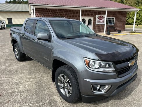 Used 2019 Chevrolet Colorado Z71 image 1