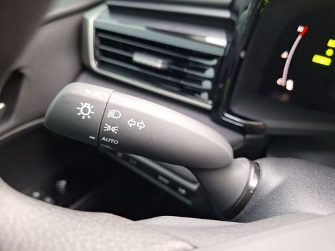 Used 2026 Toyota Camry LE w/ Convenience Package image 23