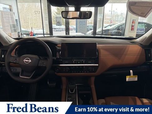 New 2026 Nissan Pathfinder Platinum w/ Cargo Package image 10