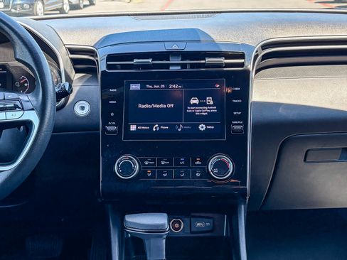 Used 2022 Hyundai Santa Cruz SEL AWD/4WD image 12