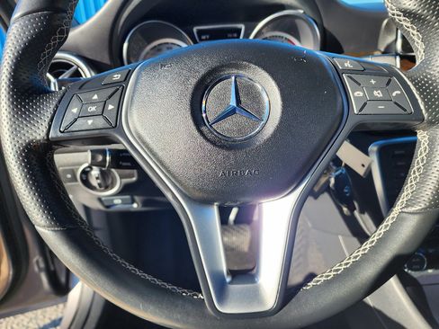 Used 2014 Mercedes-Benz CLA 250 4MATIC image 17