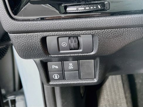 Used 2023 Honda Civic Touring image 10