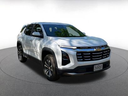 Used 2025 Chevrolet Equinox LT