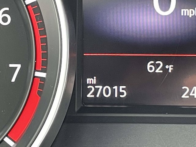 Used 2021 Volkswagen GTI SE FWD image 31
