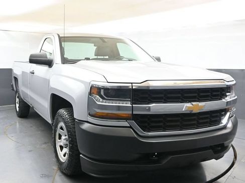 Used 2017 Chevrolet Silverado 1500 W/T AWD/4WD image 8