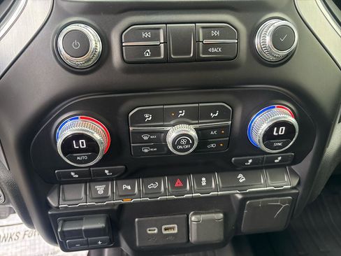 Used 2021 GMC Sierra 2500 SLE w/ SLE Value Package; AWD/4WD image 13